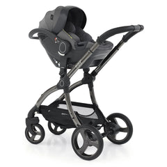 egg2 Luxury Bundle (Quartz) - showing the Shell Car Seat fitted onto the included ISOFIX base using the adaptors